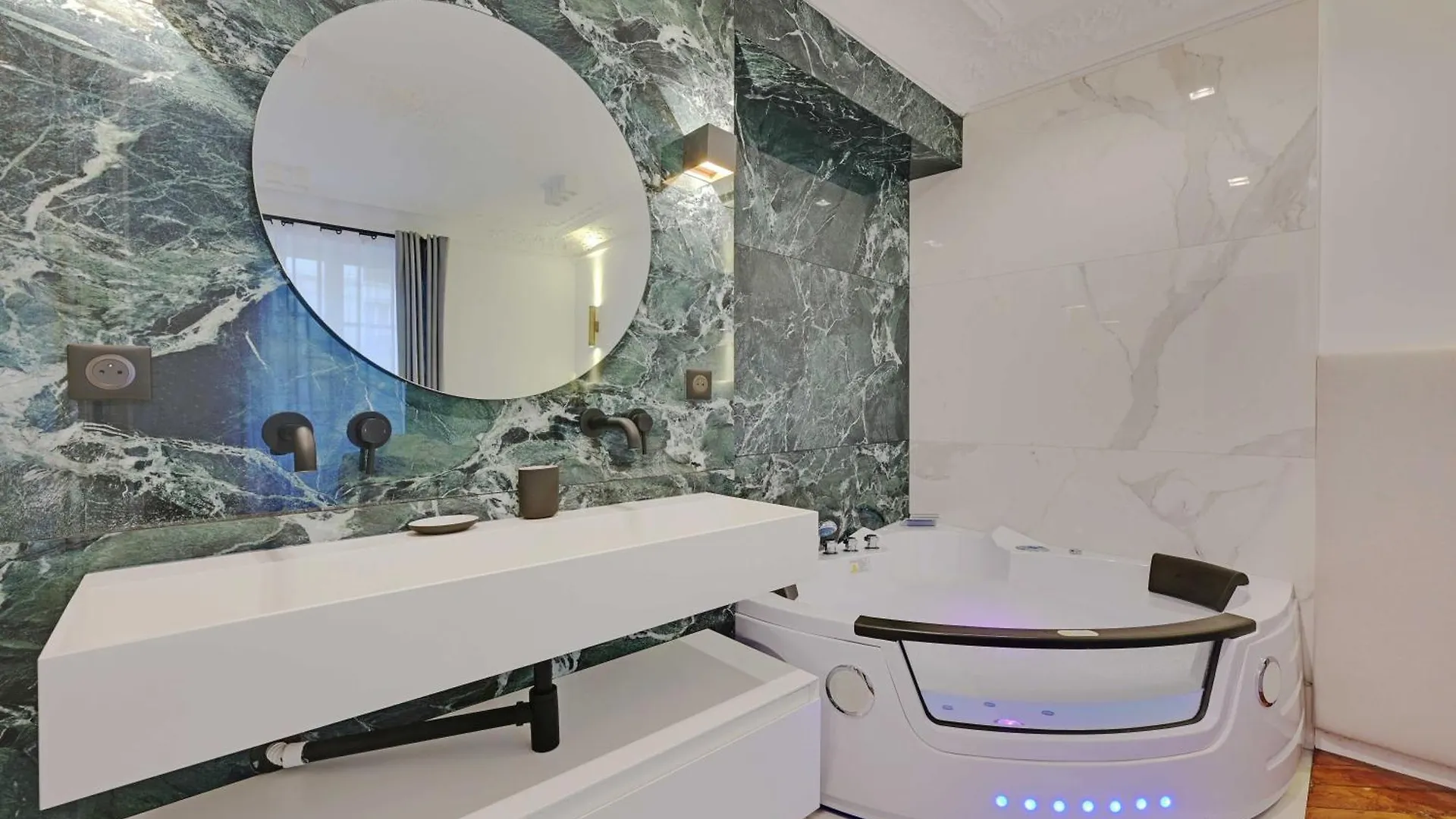 Charming Apartment - 2Br-6P - Gare Saint-Lazare Párizs Franciaország